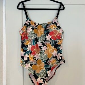 Hurley Floral One Piece Bathing Suit Women’s XXL